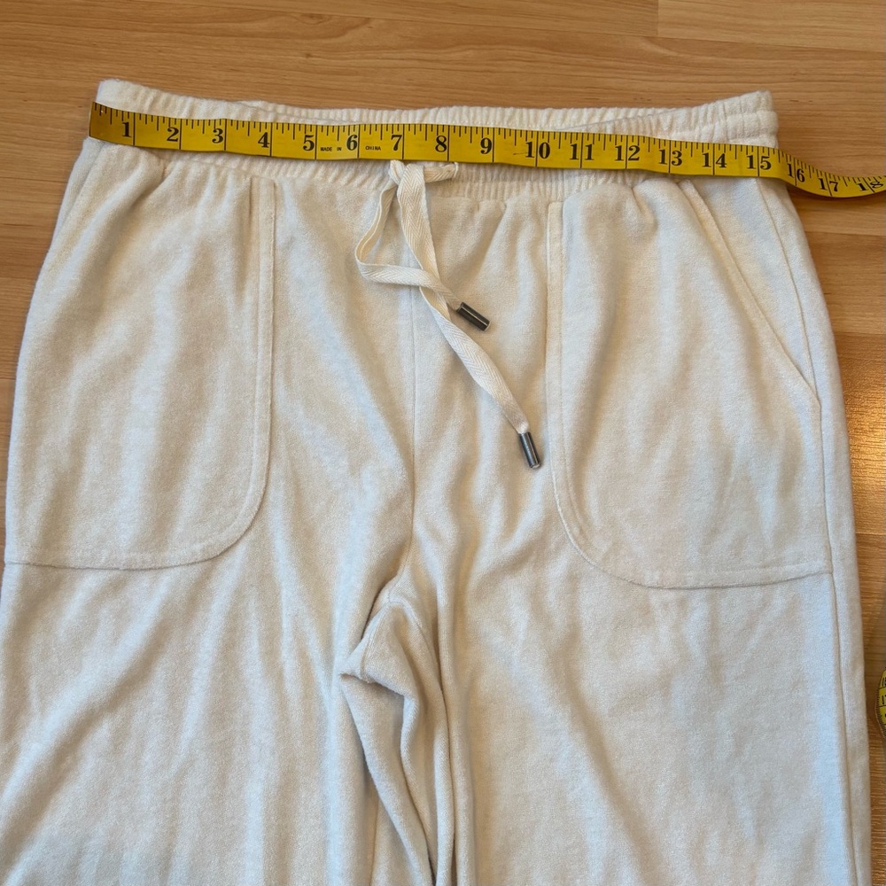 BearPaw Cream Sweatpants Joggers‎